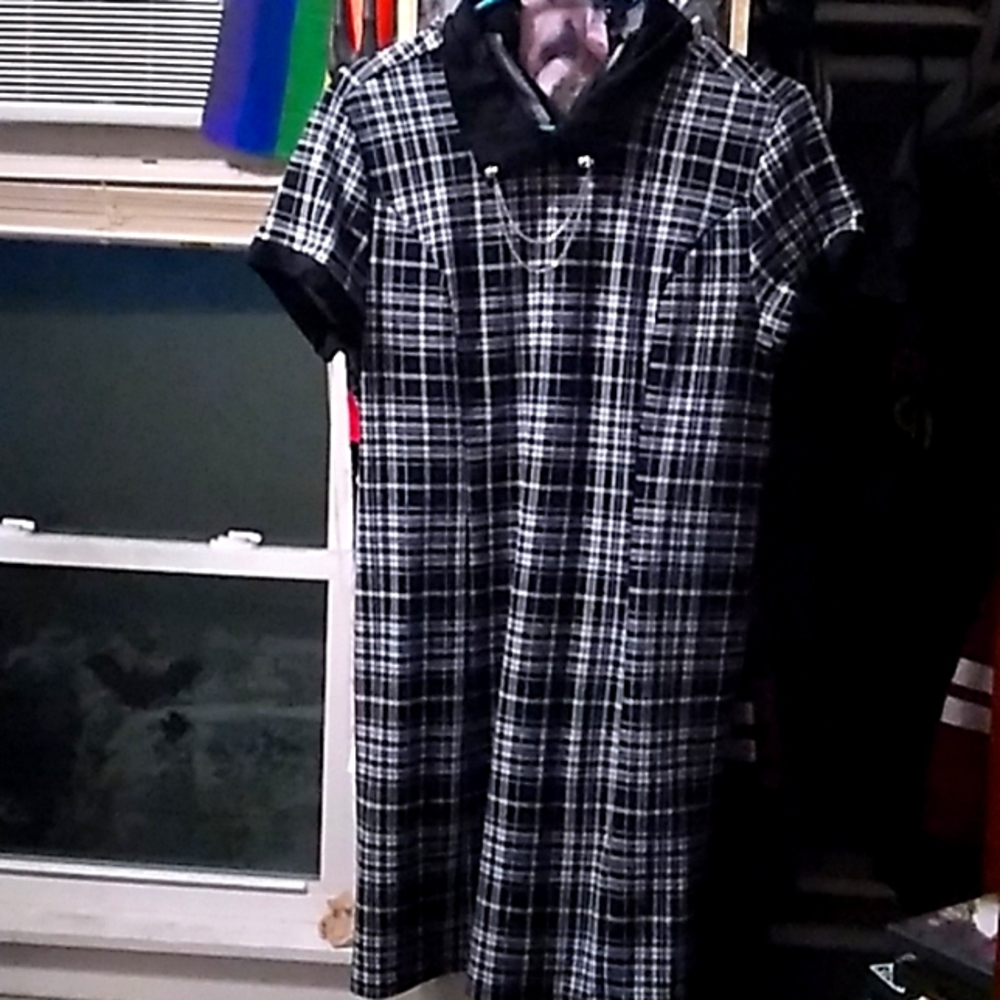 Plaid Zip up Dress with necklace Chains